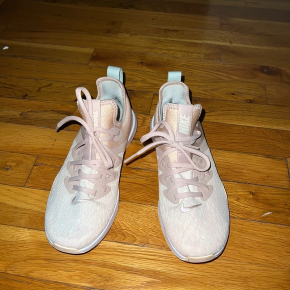 Nike Shoes - Nike Running Shoes